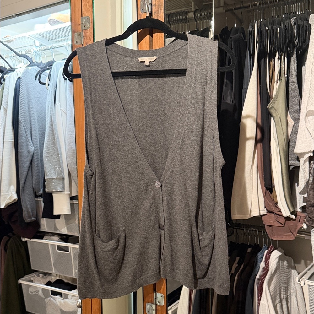 Eileen Fisher Gray Sleeveless Sweater Vest